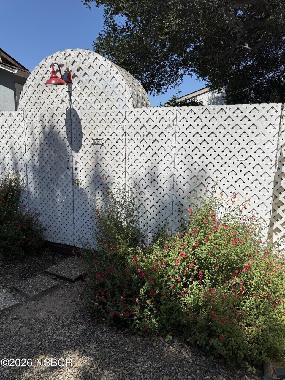 Grounds between the front home and the rear units